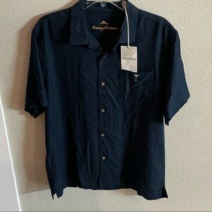 *NWT* Tommy Bahama Men's Dark Blue Camp Shirt with Embroidered Back - Size Mediu